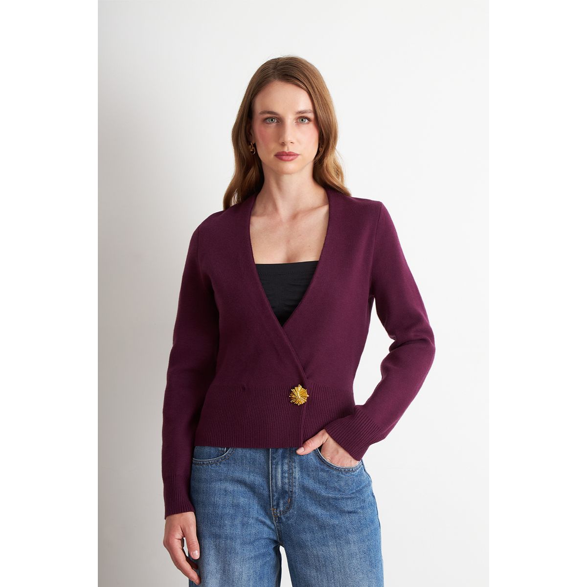 NICOPOLY - Cárdigan Cruzado con Botón Dorado Morado Nicopoly