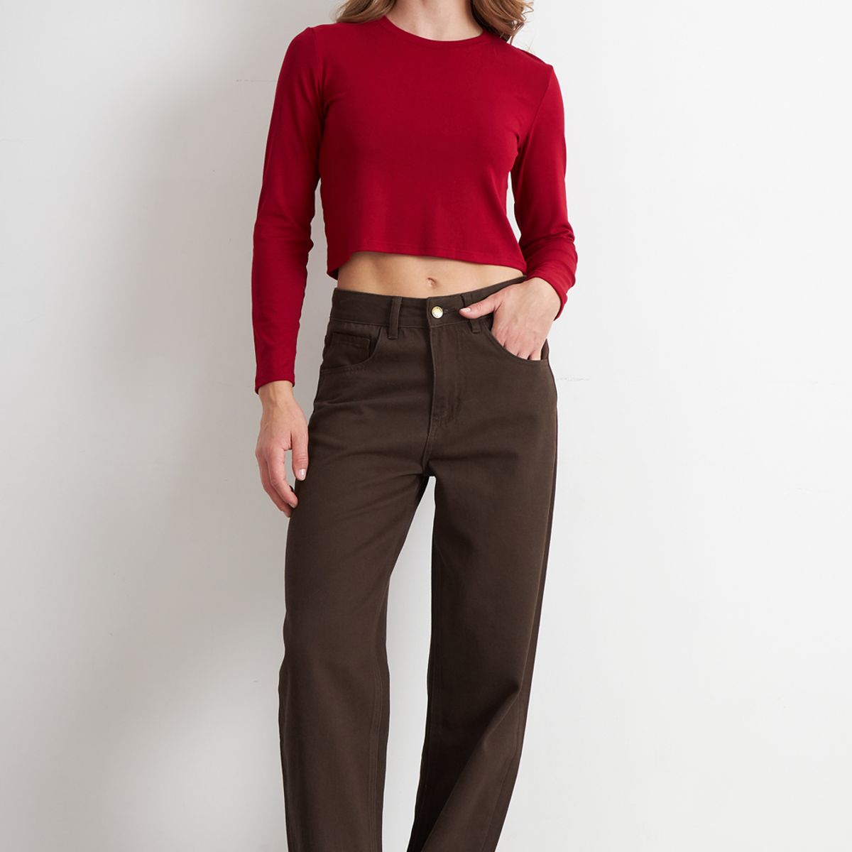 NICOPOLY - Jeans Rectos Tiro Alto Café Nicopoly