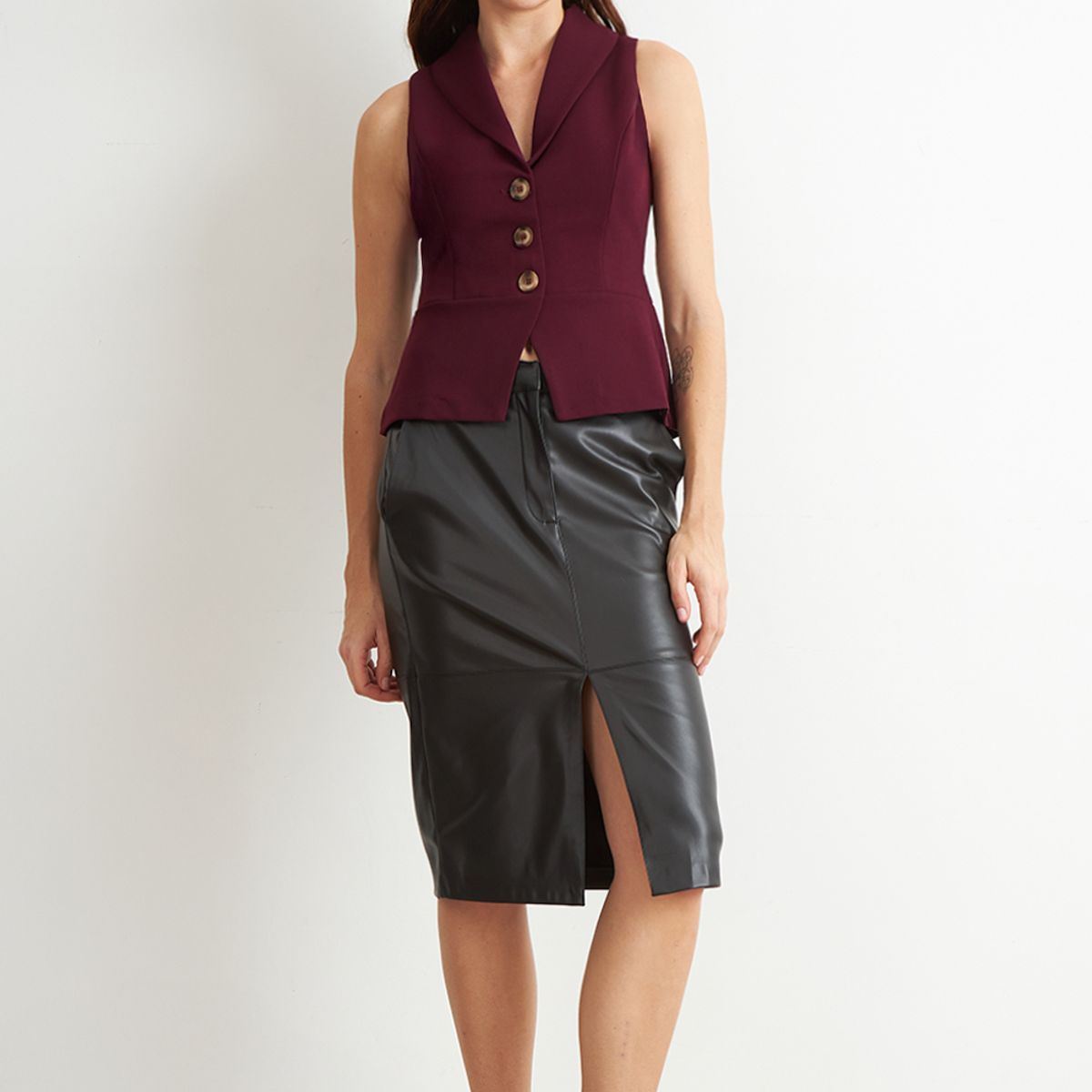 NICOPOLY - Gilet Sastre Entallado Burdeo Nicopoly