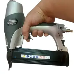 RAPID - Clavadora Neumática Metal 30015-50