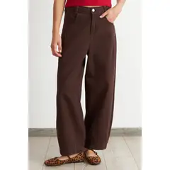 NICOPOLY - Jeans Corte Barrel Café