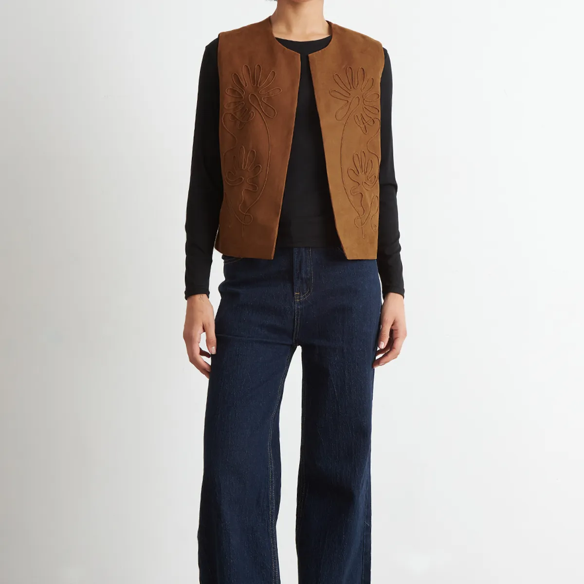 NICOPOLY - Vest Tipo Gamuza Bordado Khaki Nicopoly