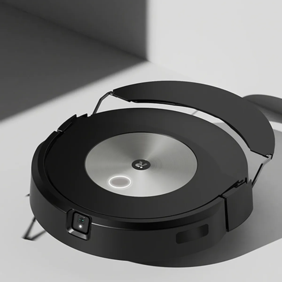 IROBOT - Roomba Combo J7+ Aspiradora y Trapeadora Robot 2 en 1 iRobot