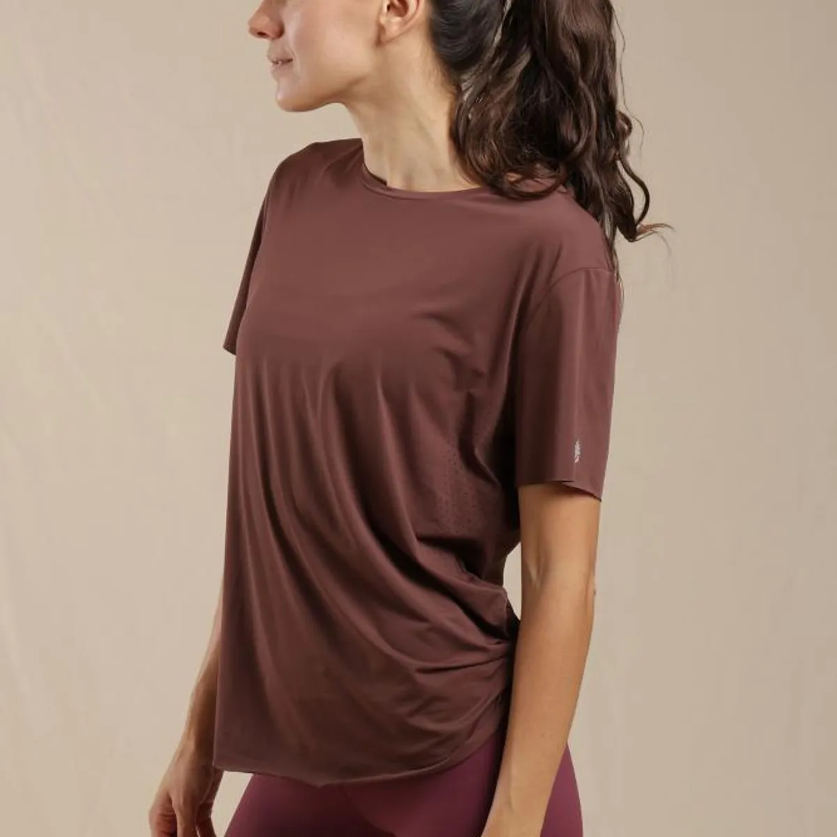MALI - Basic Tee Deep Mahogany