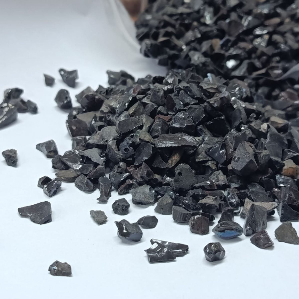 GENERICO - Piedra Negra Brillante. N°2. Formato 1 kg