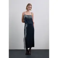 SCALPERS - Falda Satinada Detalle Plumas