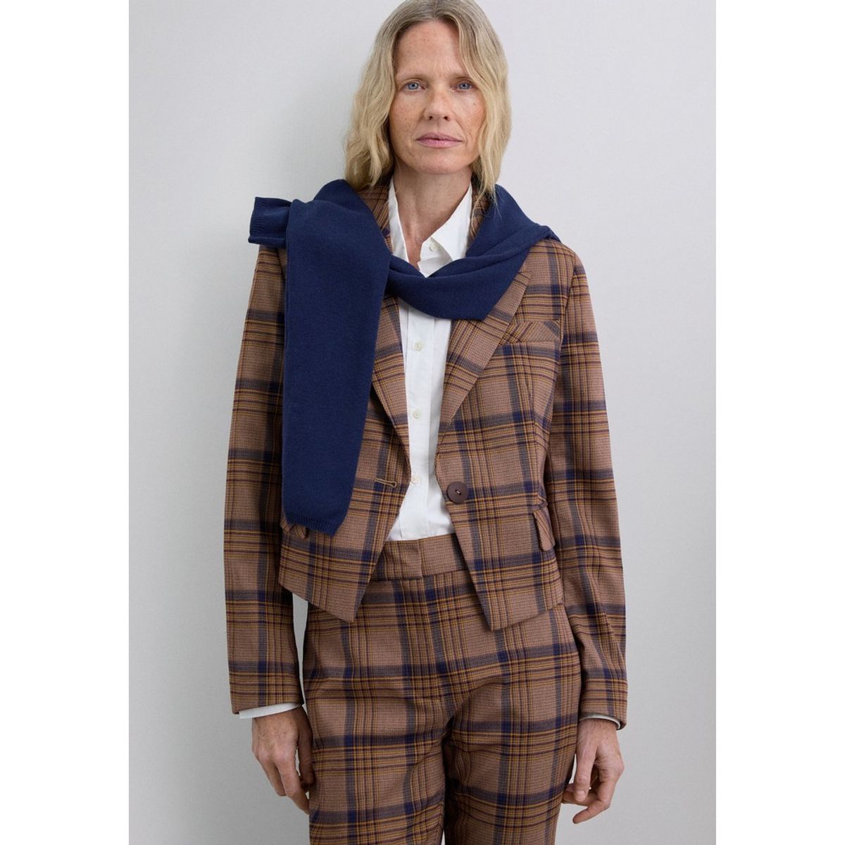 SCALPERS - Blazer Cropped Cuadros