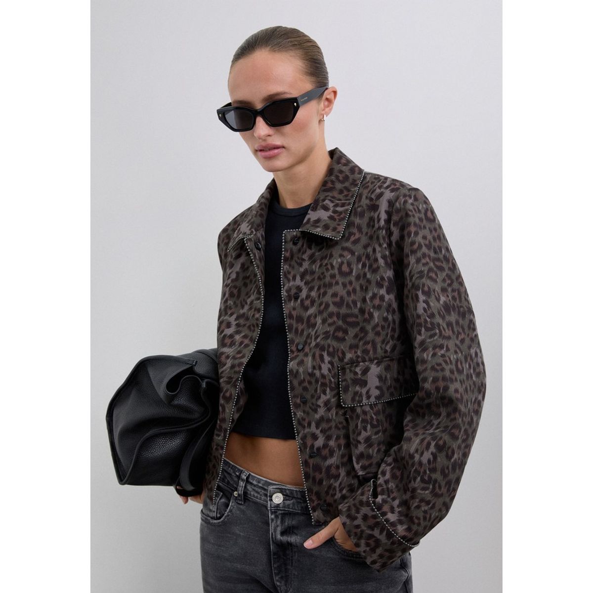 SCALPERS - Chaqueta Animal Print Studs