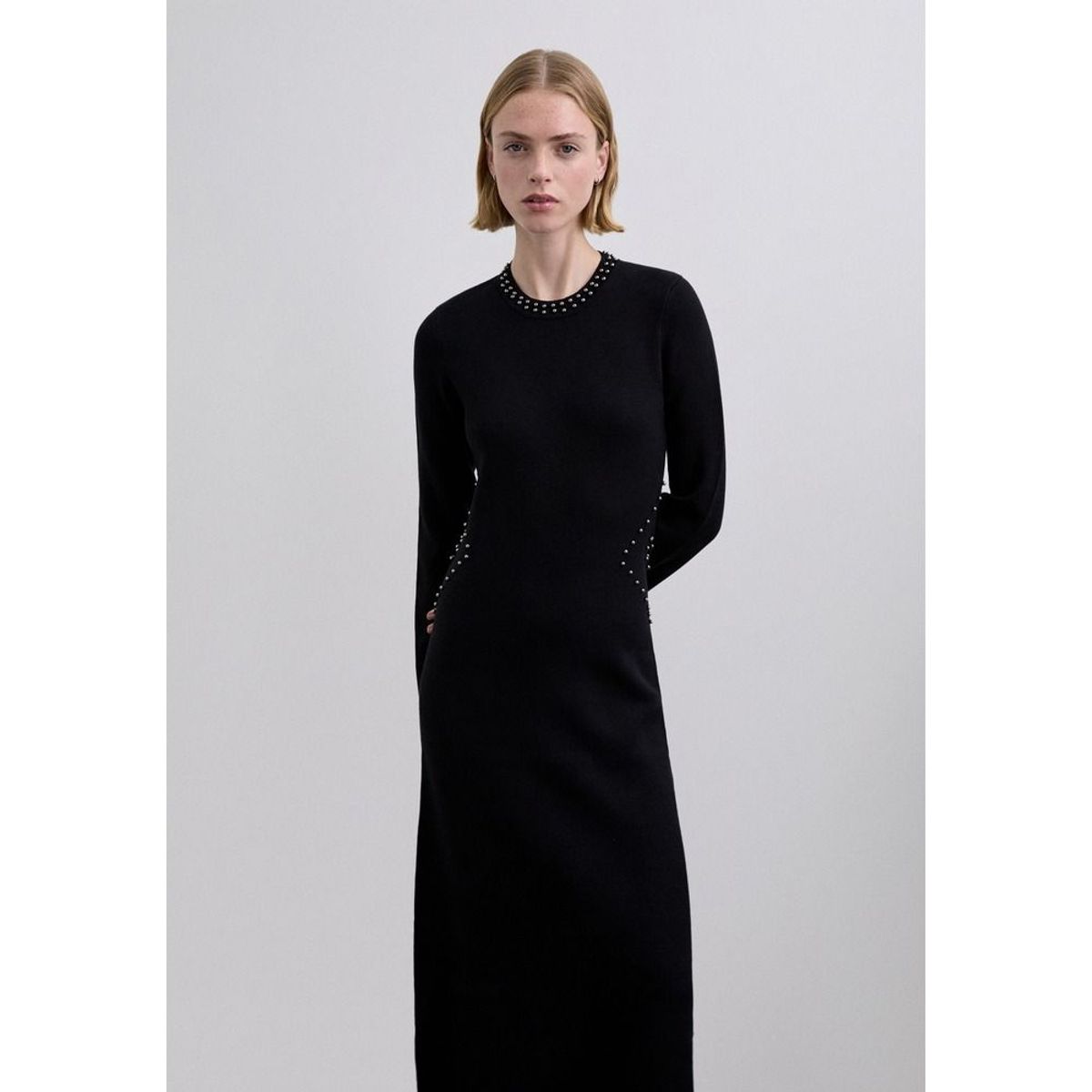 SCALPERS - Vestido Punto Studs Abertura