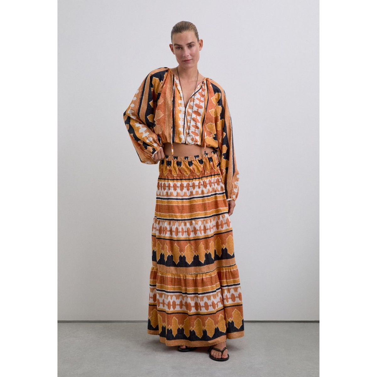 SCALPERS - Camisa Étnica Abullonada