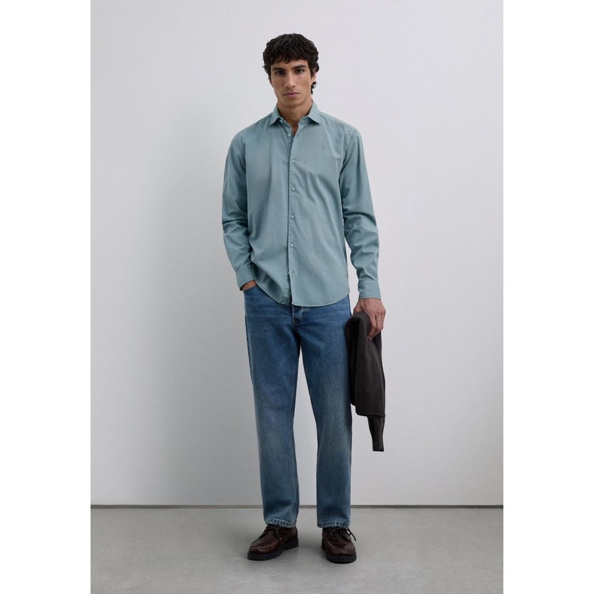 SCALPERS - Camisa Regular Fit Bordada