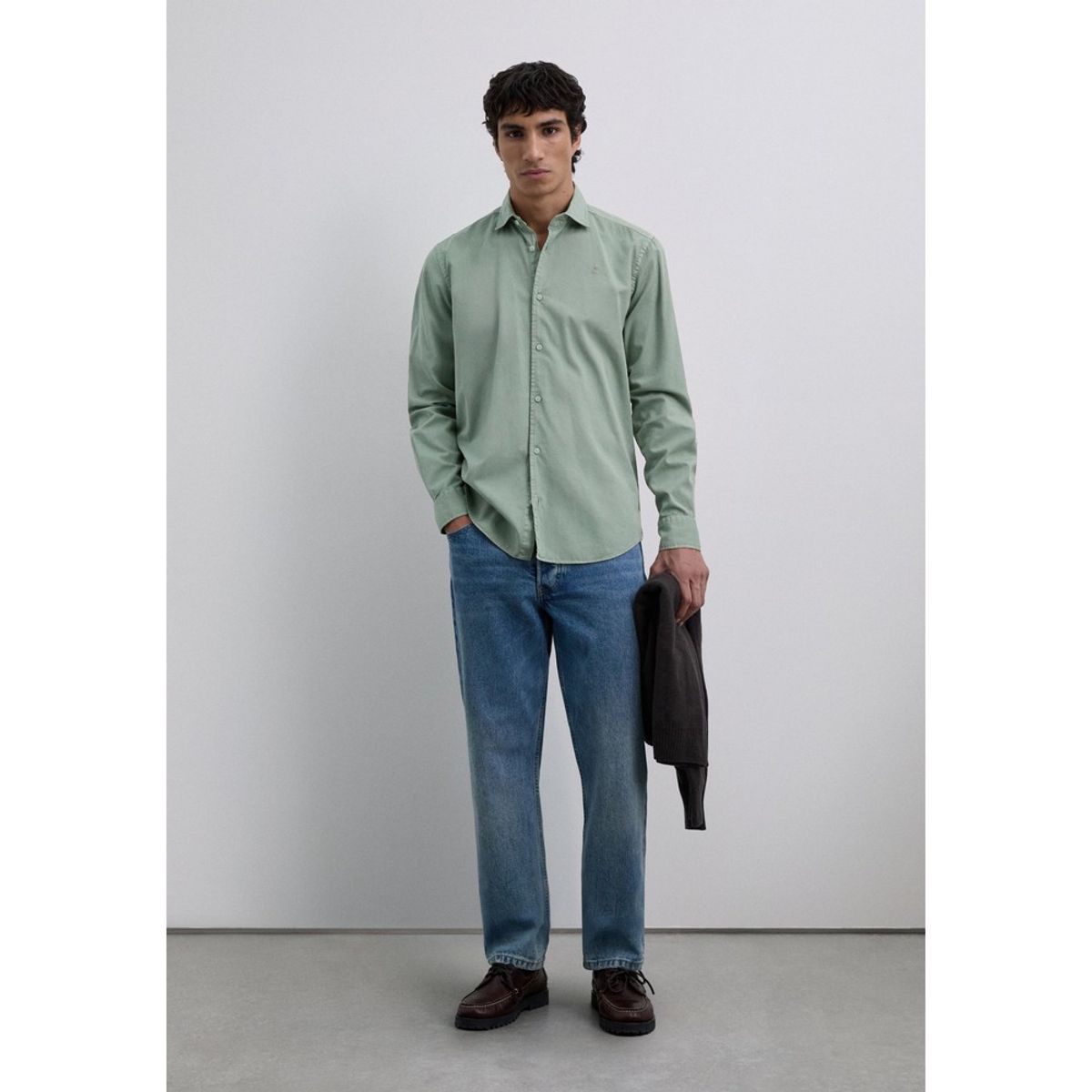 SCALPERS - Camisa Regular Fit Bordada