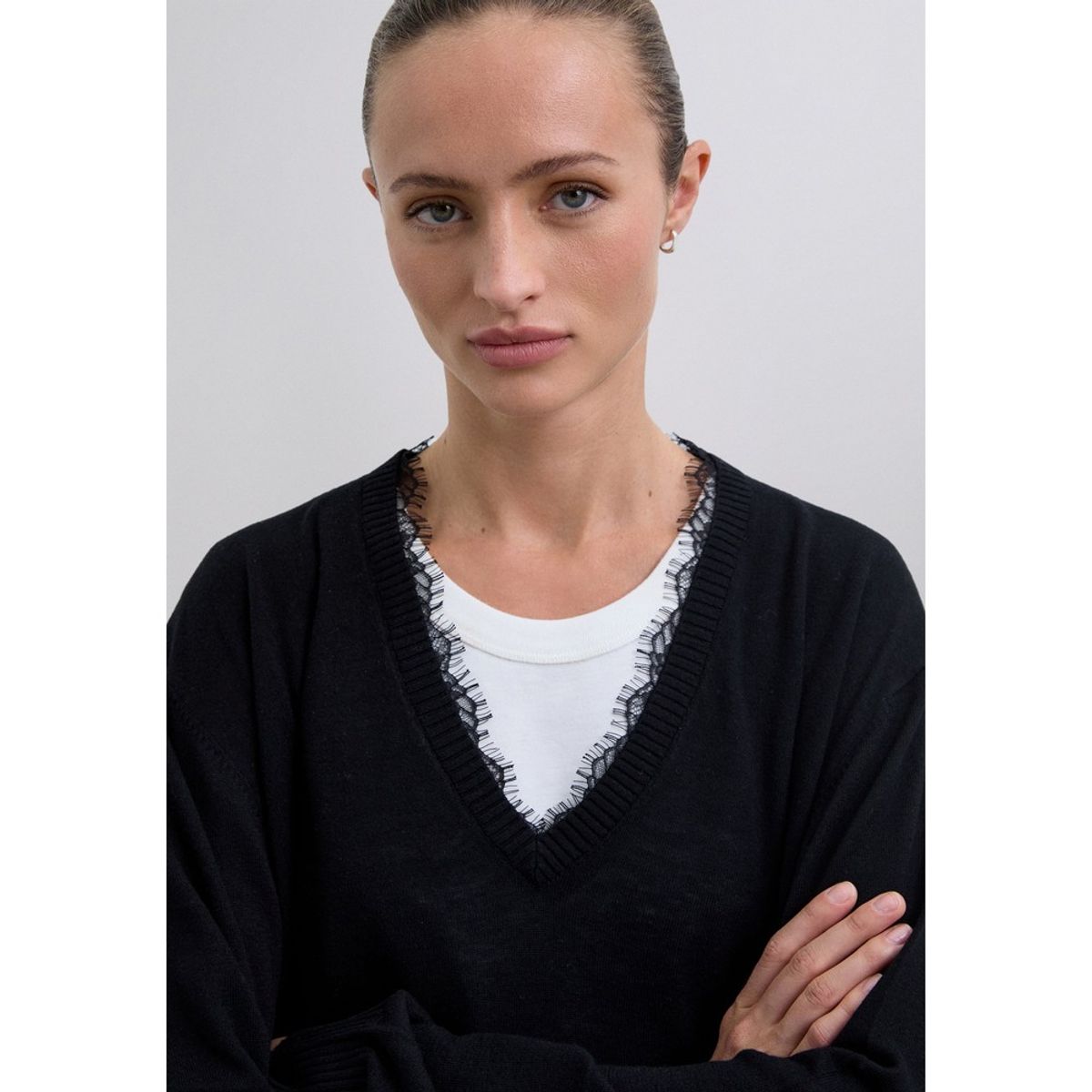 SCALPERS - Jersey Escote V Encaje