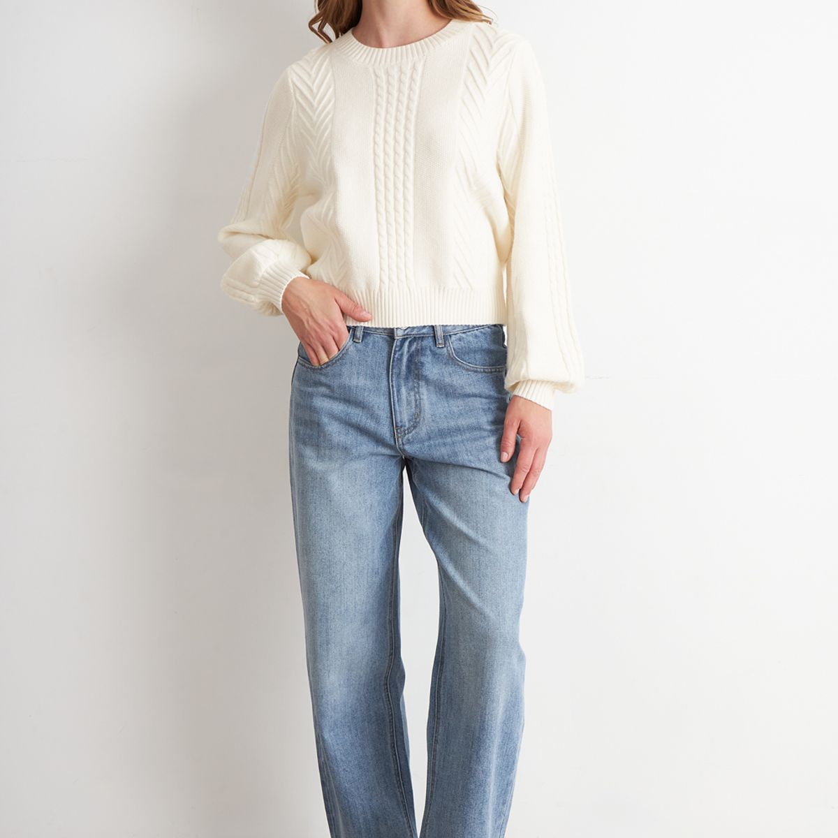 NICOPOLY - Sweater Trenzado Cuello Redondo Blanco Nicopoly