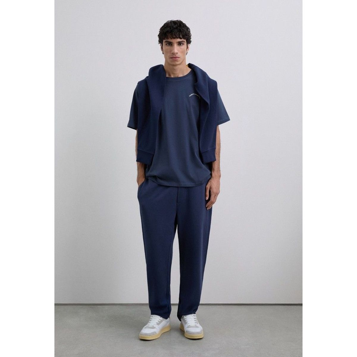 SCALPERS - Polera Print Logo