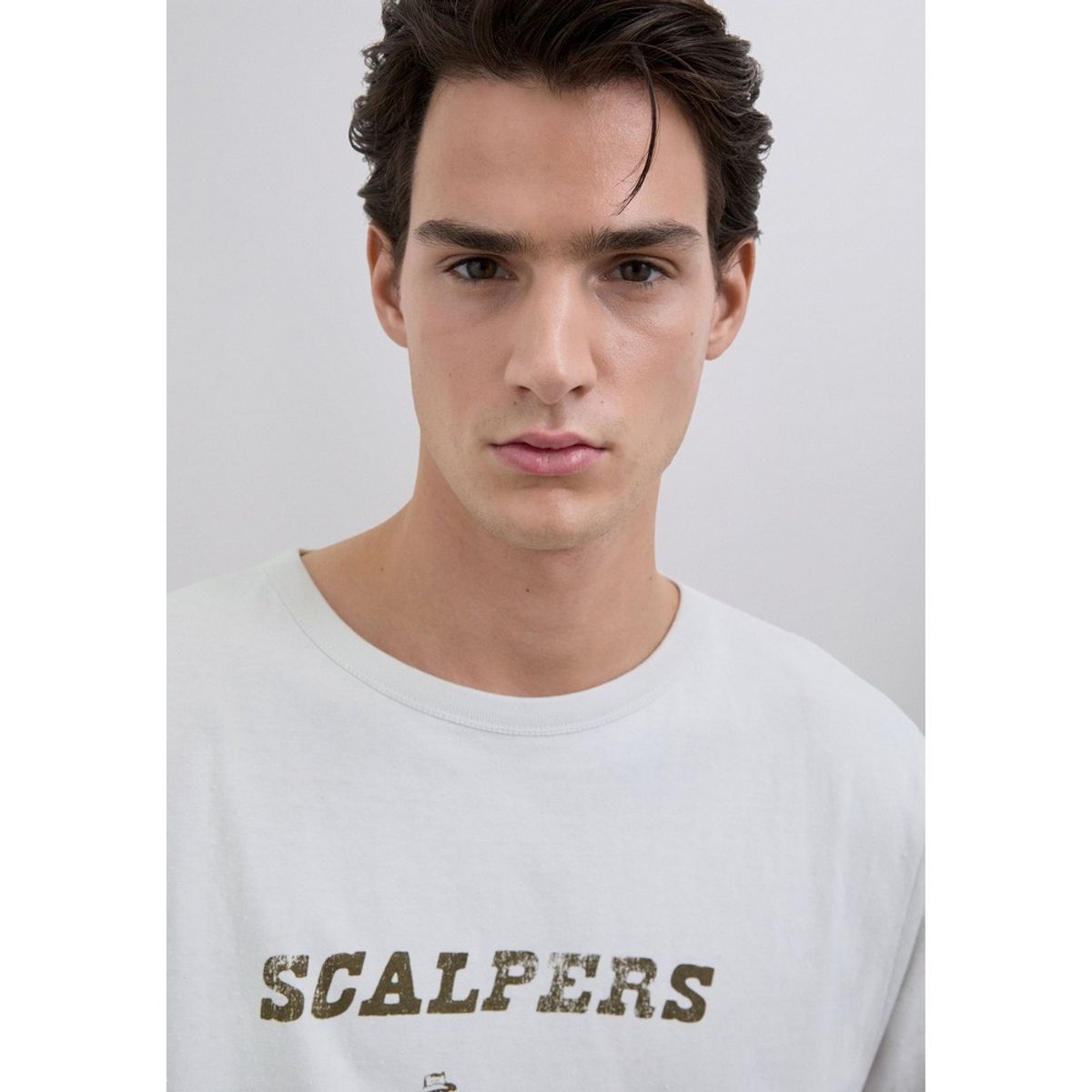 SCALPERS - Polera Estampada Cowboy