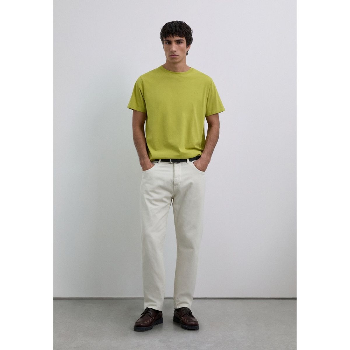 SCALPERS - Polera Calavera Bordada