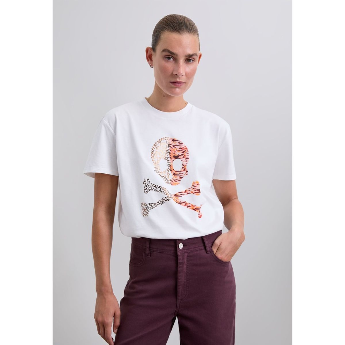 SCALPERS - Polera Logo Calavera Print