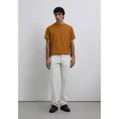 SCALPERS - Polera Calavera Bordada