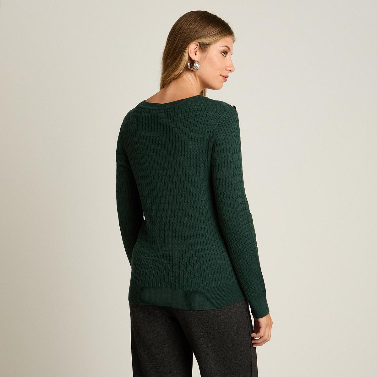 LORENZO DI PONTTI - Sweater Verde con Trenzado en Relieve y Botones Dorados en Hombro