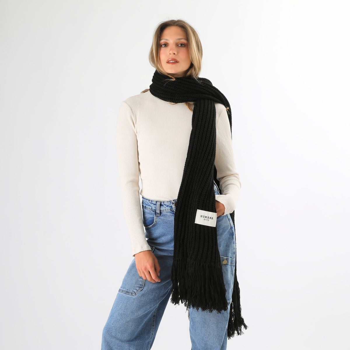 HUMANA - Bufanda Amy Black Humana