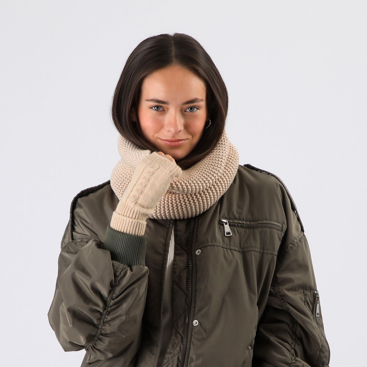 I D - Cuello Toledo Beige I-D