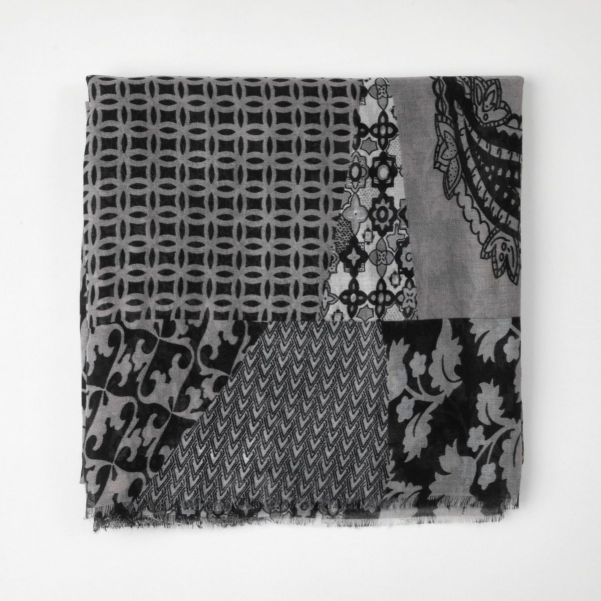 I D - Pañuelo Estampado Alginet Negro I-D