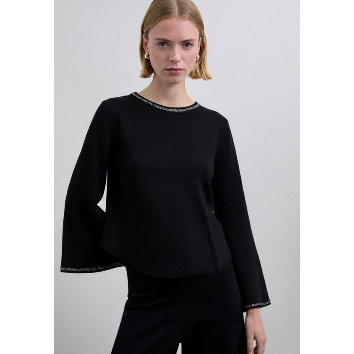 SCALPERS - Jersey Detalles Lentejuelas