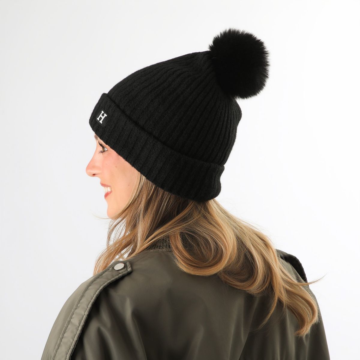 HUMANA - Gorro Lana Pedro Black Humana