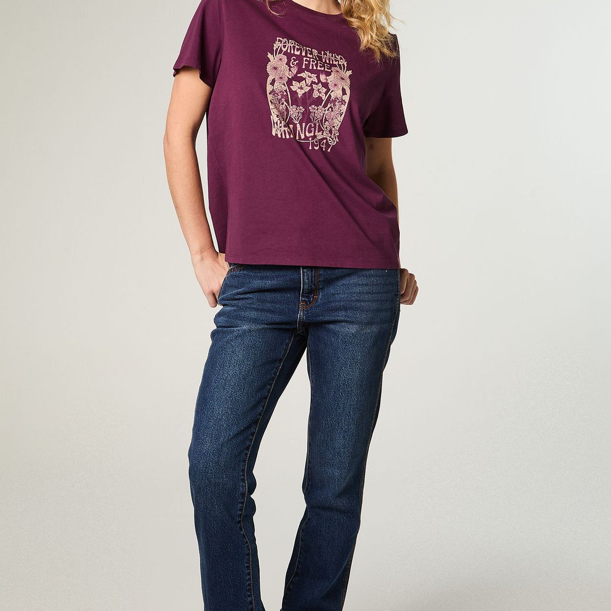 WRANGLER - Polera Mujer Graphic Tee Regular Fit Violeta