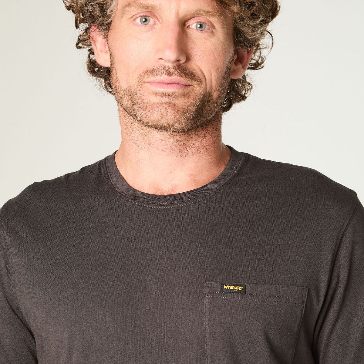 WRANGLER - Polera Hombre Ss Pocket Tee Regular Fit Negro