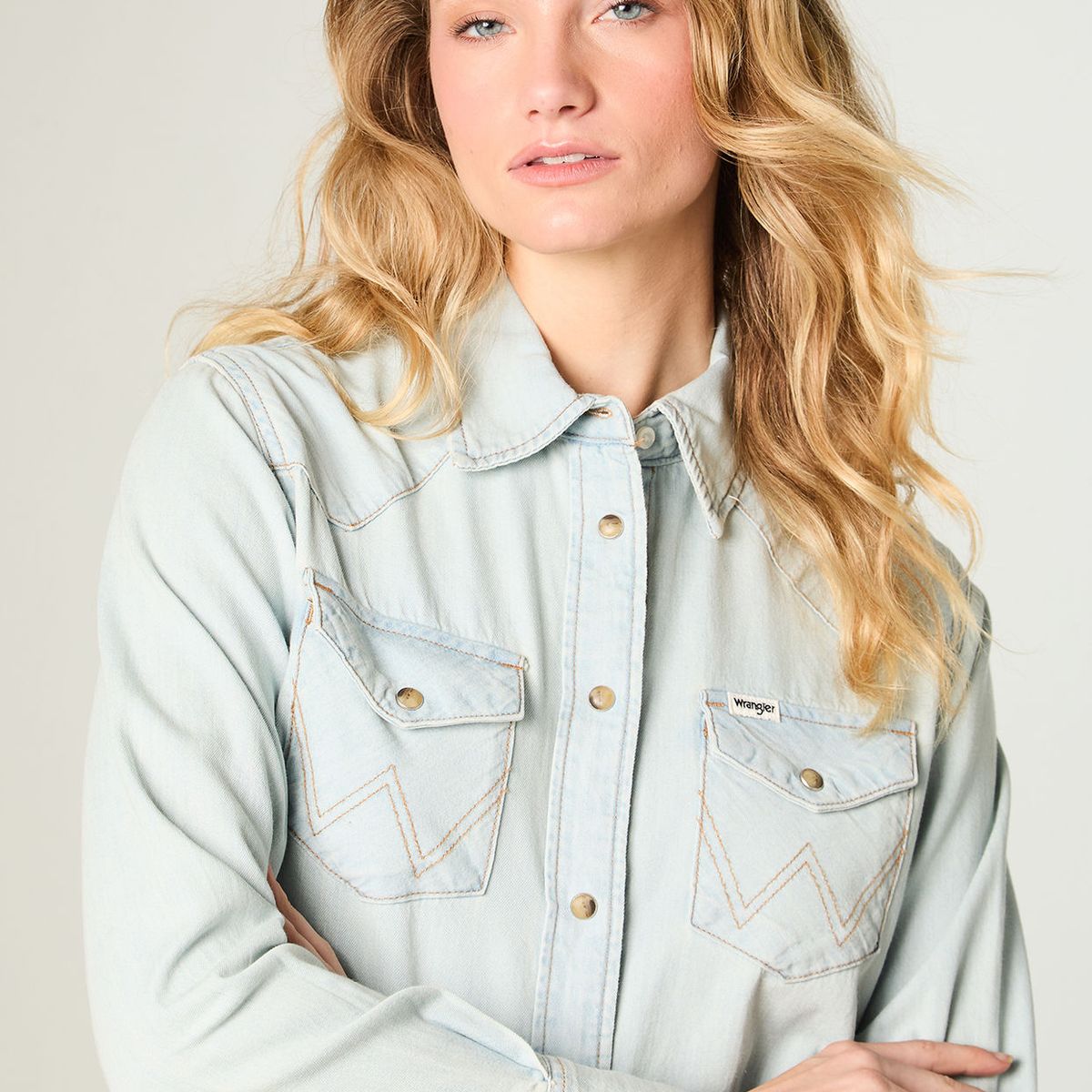 WRANGLER - Camisa Mujer Western Shirt Denim Regular Fit Celeste