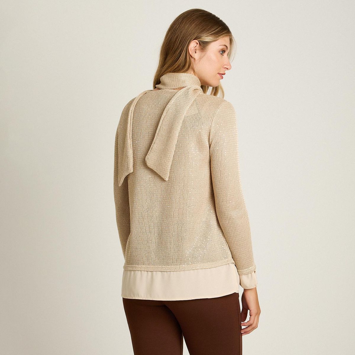 LORENZO DI PONTTI - Polera Beige Manga Larga Elasticidad Media Sin Forro Calce Normal Tela Camant