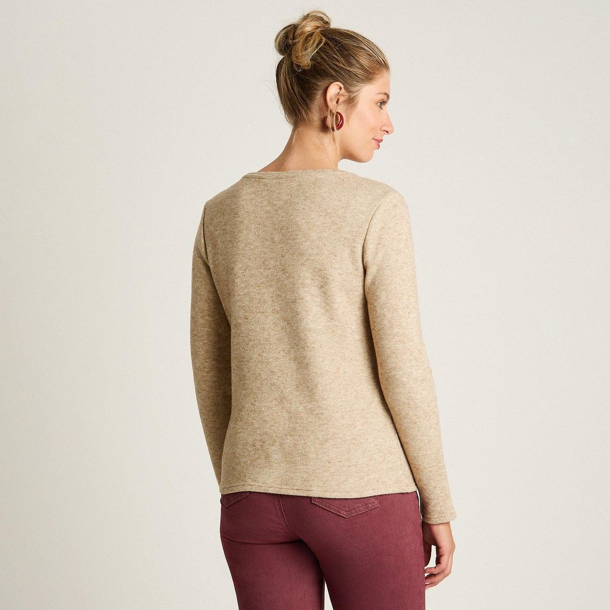 LORENZO DI PONTTI - Polera Beige Manga Larga Elasticidad Media Sin Forro Calce Normal Tela Camant