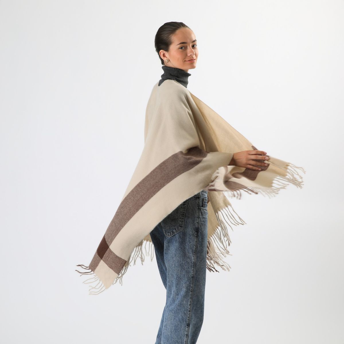 I D - Poncho Esparta Beige I-D