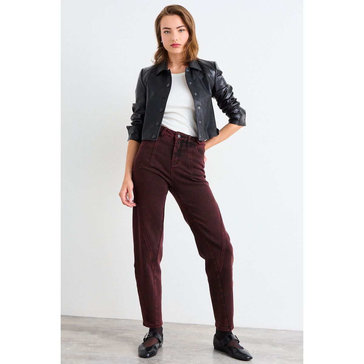 IO - Jeans Liso Mujer Burdeos Io