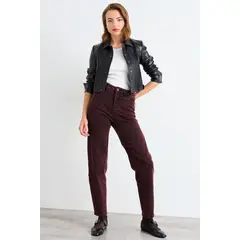 IO - Jeans Liso Mujer Burdeos