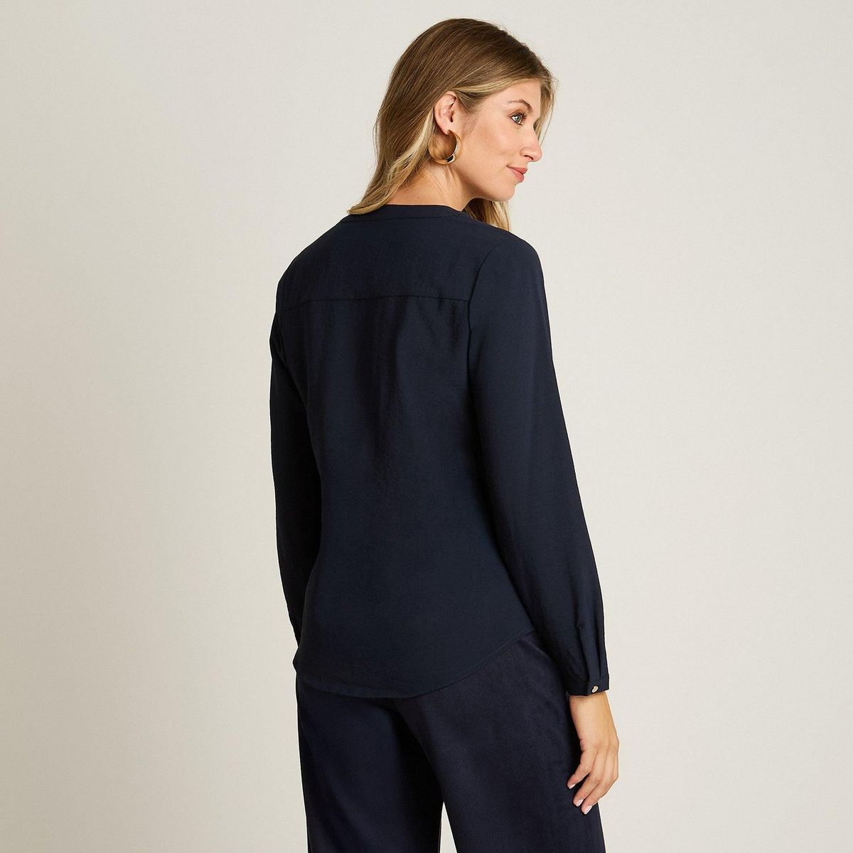 LORENZO DI PONTTI - Blusa Azul Lisa Cuello Mao con Botones