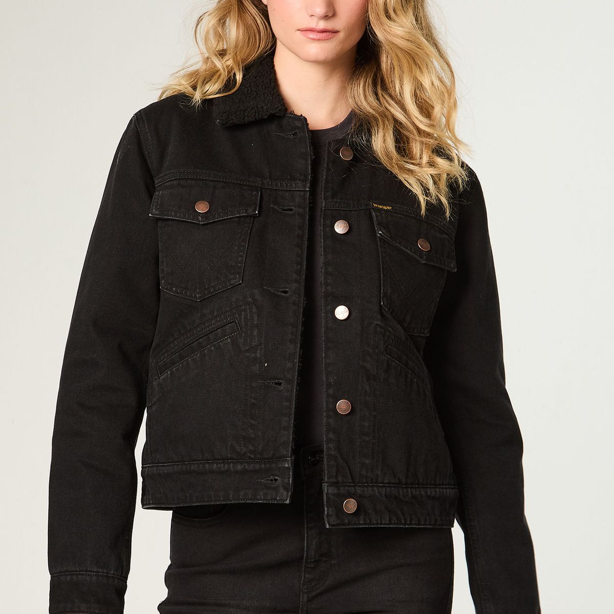 WRANGLER - Chaqueta Mujer Heritage Sherpa Heritage Fit Negro
