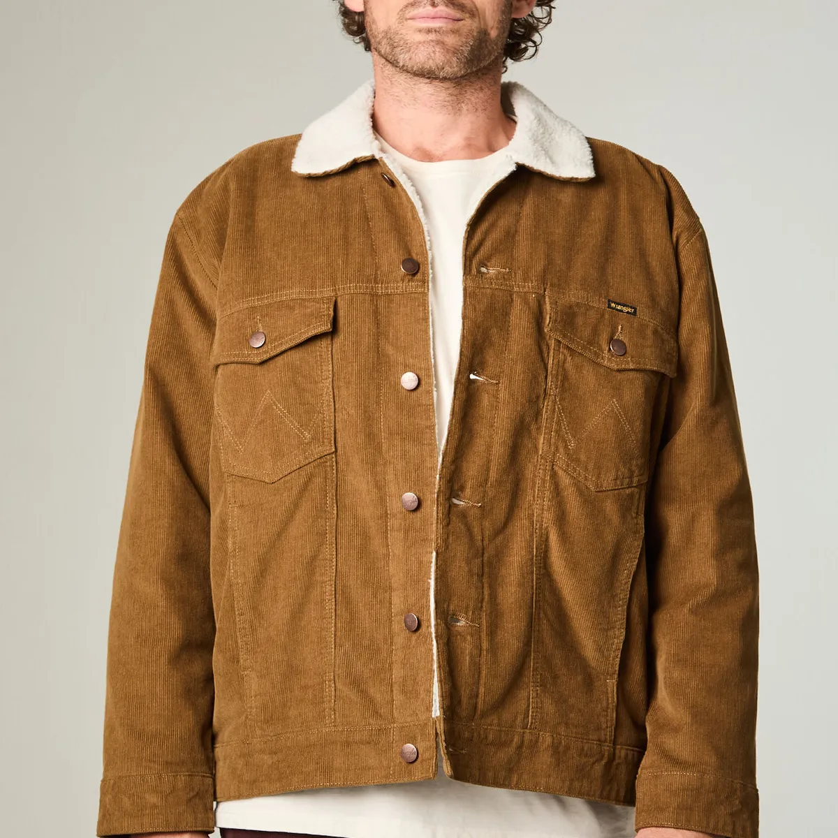 WRANGLER - Chaqueta Hombre Sherpa Cotele Regular Fit Tiger Eye