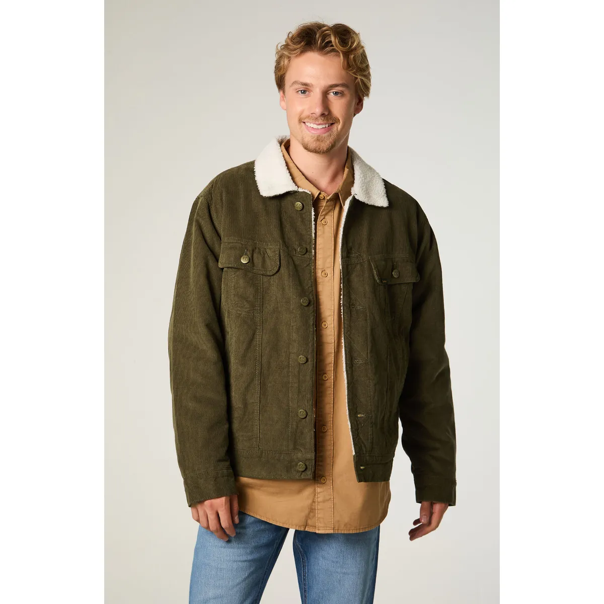 LEE - Chaqueta Hombre Regular Verde Militar Cotele