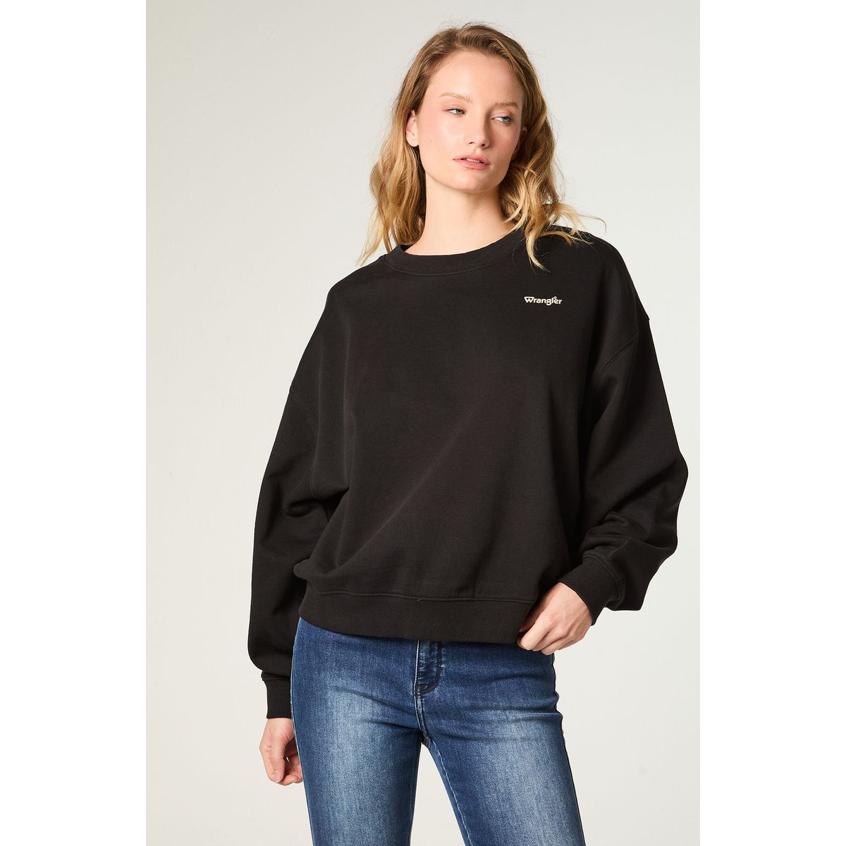 WRANGLER - Poleron Mujer Graphic Regular Fit Negro