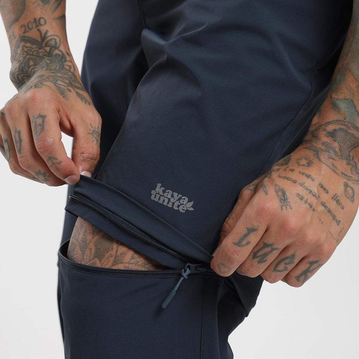 KAYA UNITE - Pantalón Recto Hiker Hombre