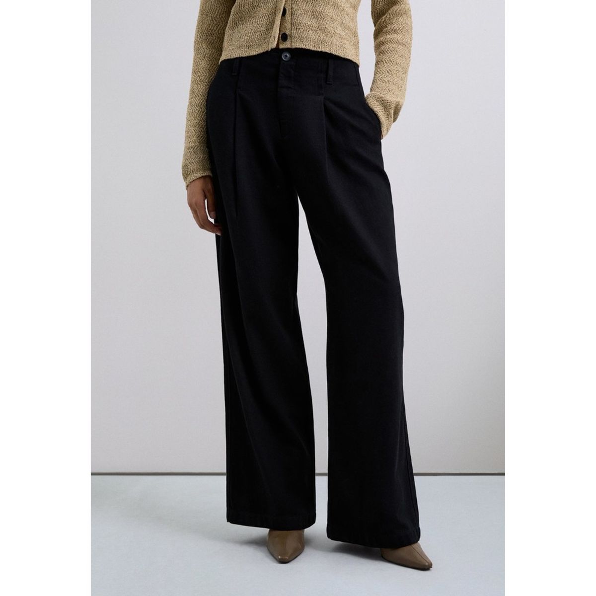 SCALPERS - Pantalón Pinza Algodón