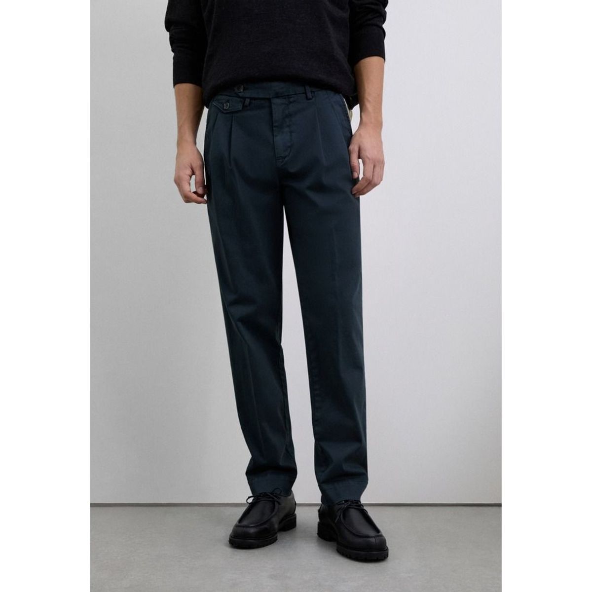 SCALPERS - Pantalón Doble Pinza Algodón