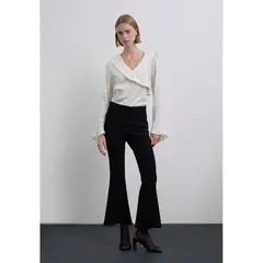 SCALPERS - Pantalón Vestir Flecos