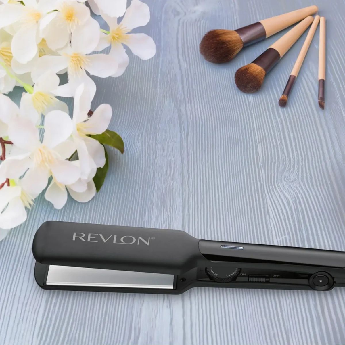 REVLON - Alisadora Revlon 1 1/2 Profesional 400f Placas Cerámica