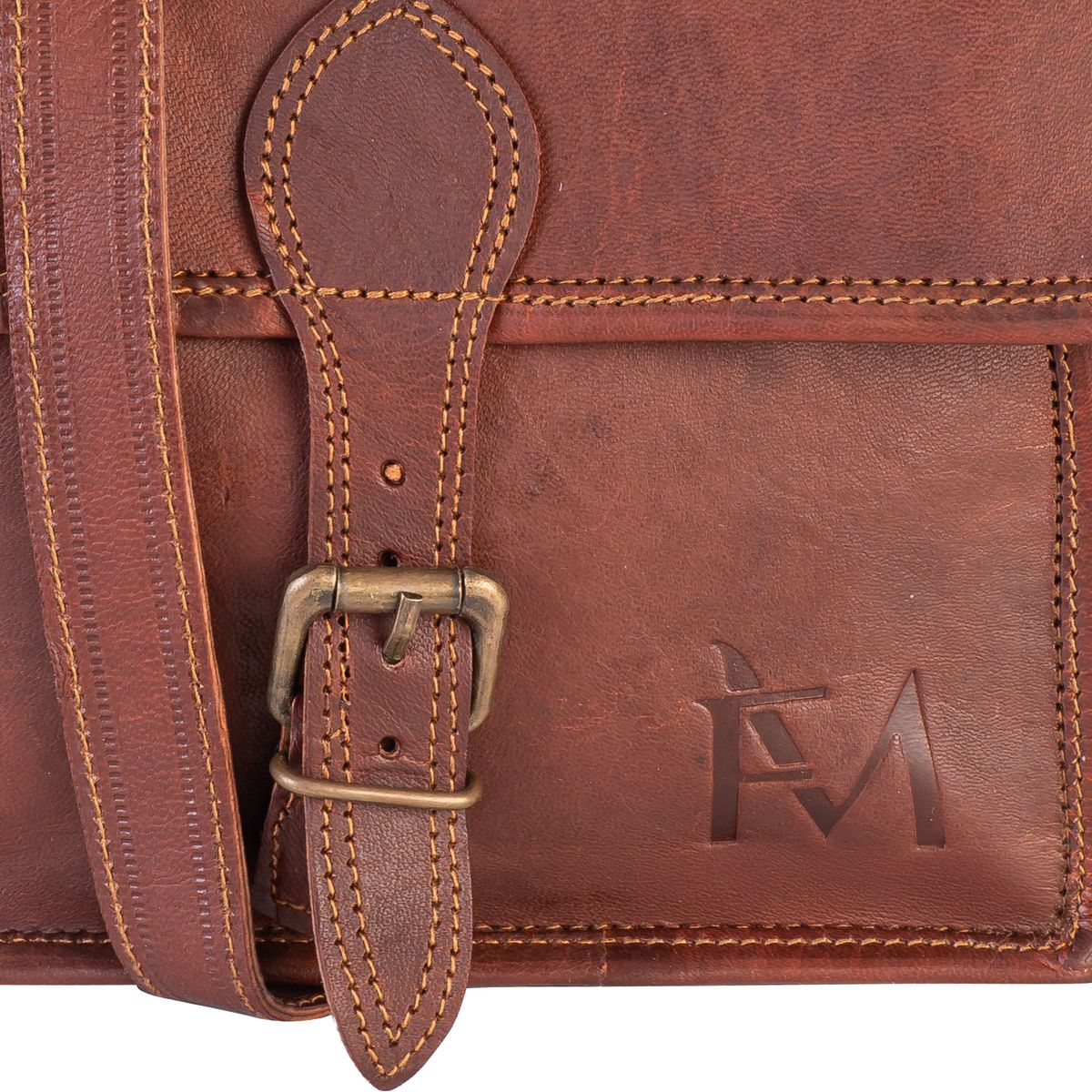 FRANZ MOSSI - Bolso Bandolera De Cuero Natural Color Marrón Gran Diseño Franz Mossi