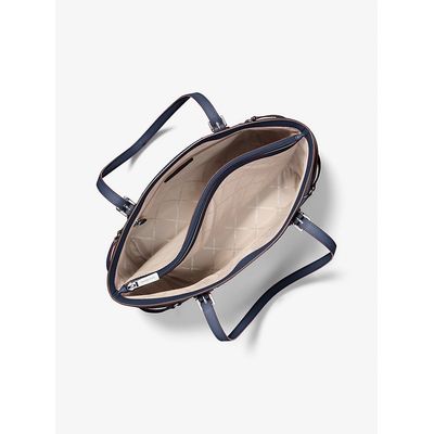 Imagen 2 del producto Cartera Tote mediano voyager azul marino liso