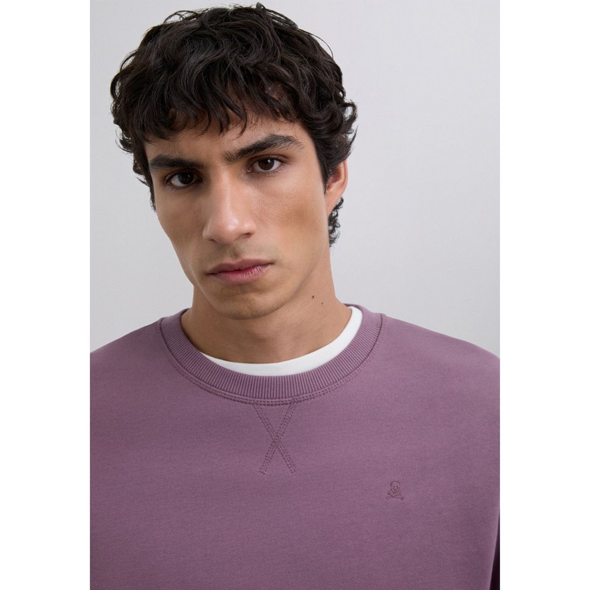 SCALPERS - Polerón Bordada Algodón